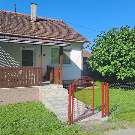Vikendica Iva Villa Perucac Eksteriør bilde